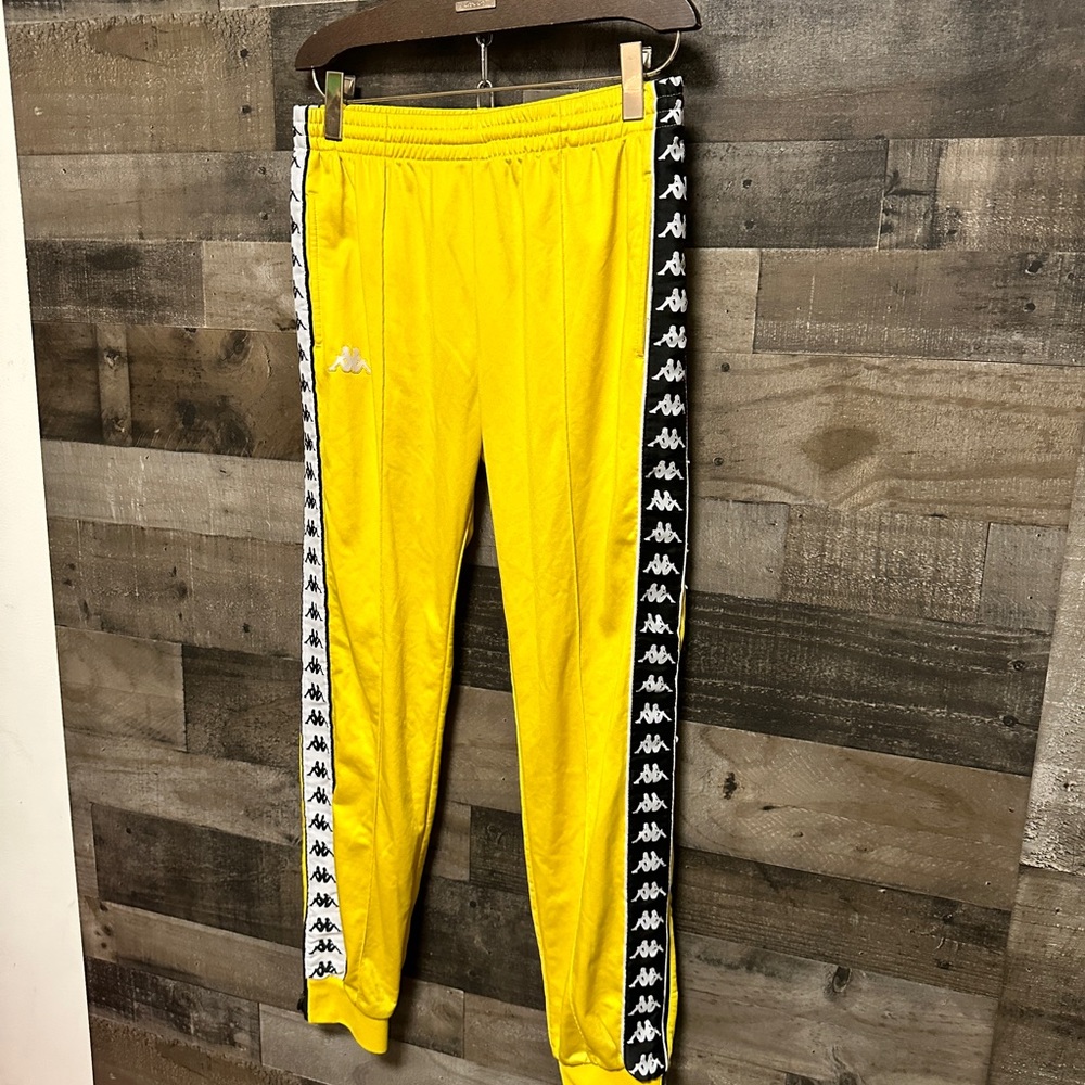 Kappa - Picture 4 of 9